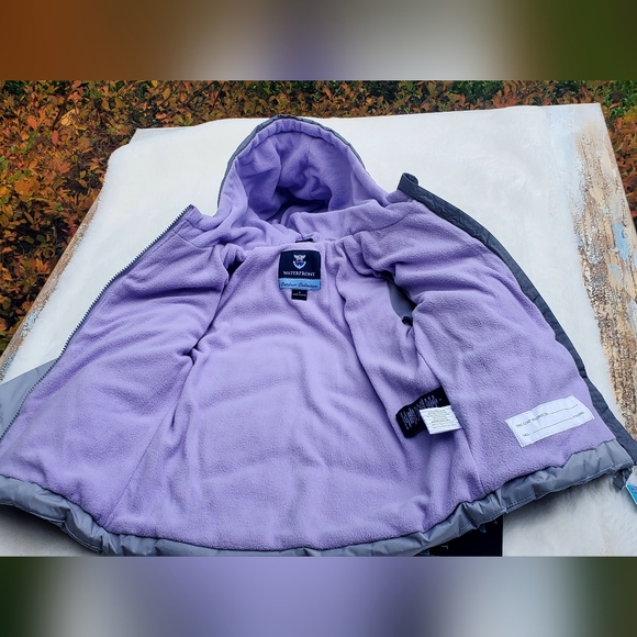 Gray and Purple Hooded Puffer Jacket Size 4T - Picture 3 of 5